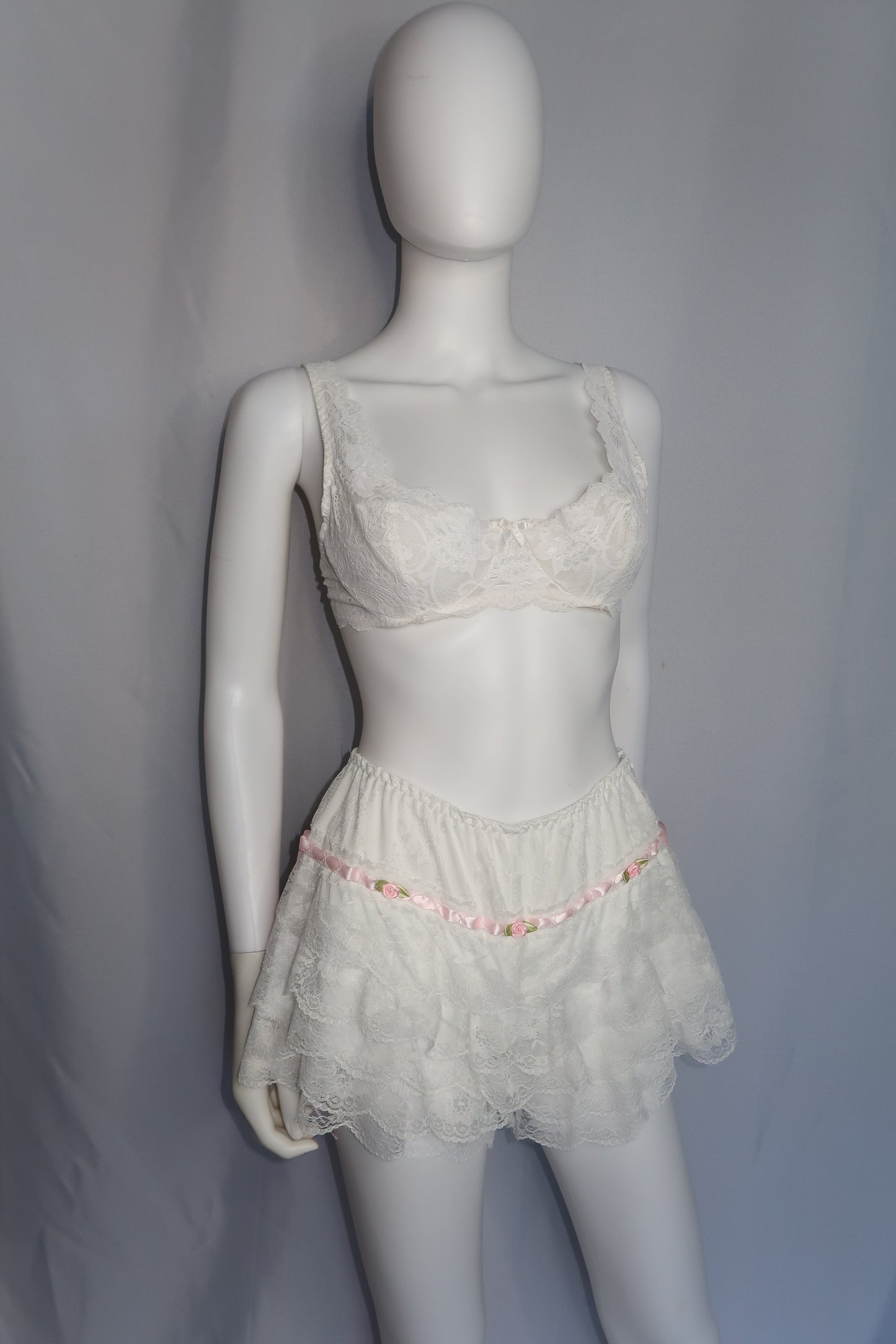 White Lace Floral Shorts