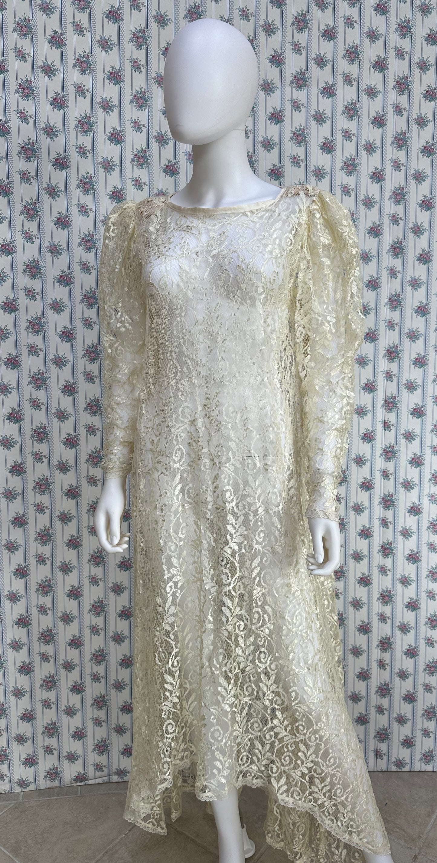 Cream Vintage Lace Cover Up