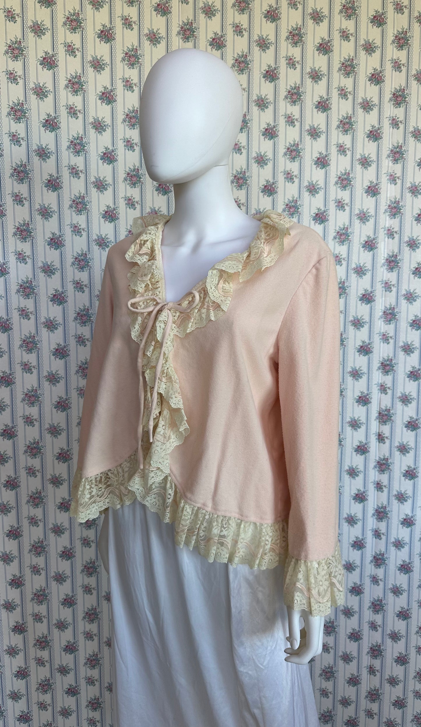 Long Sleeve Vintage Pink Bow Sweater