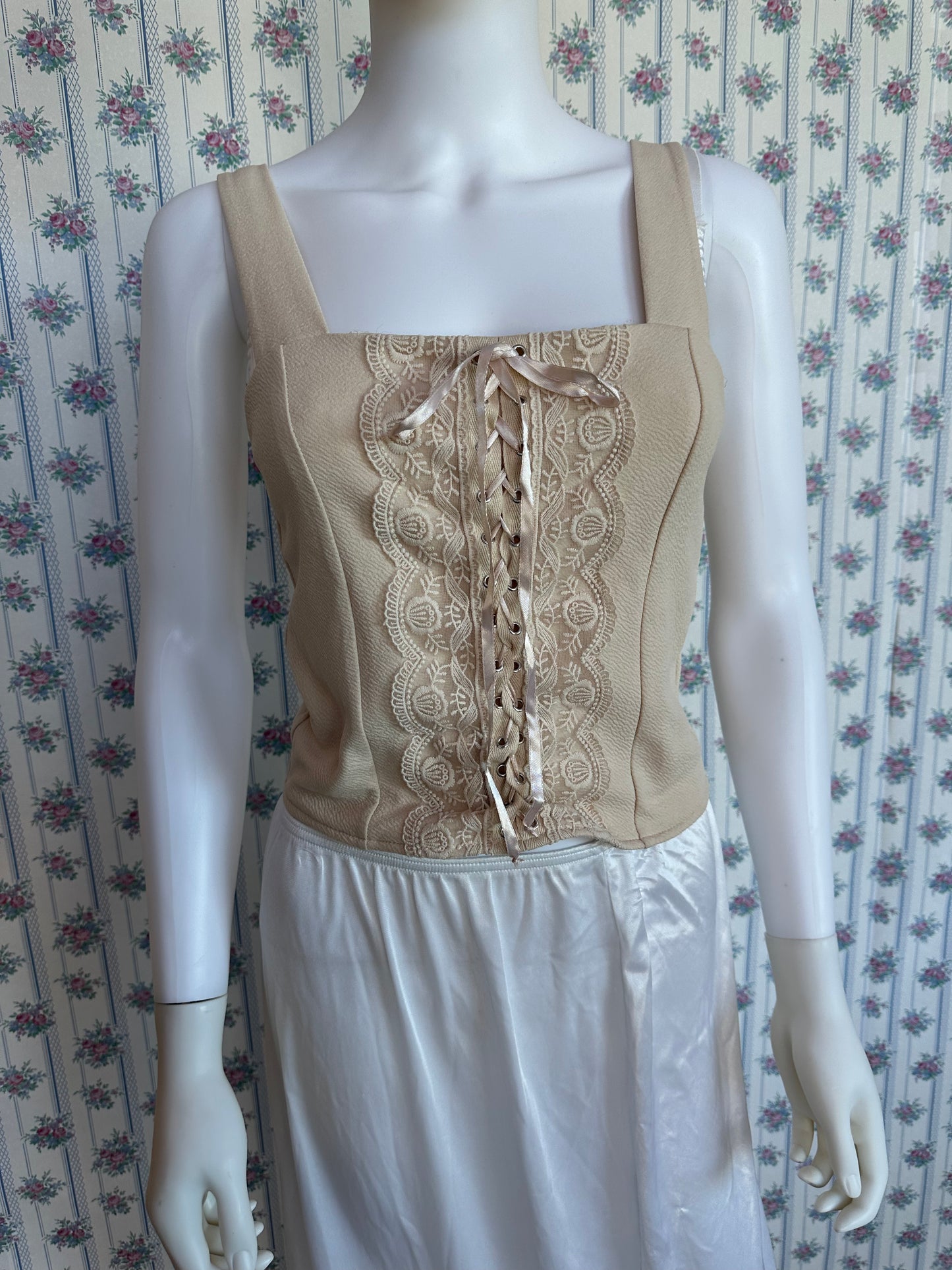 Tan Tank Top With Lace Detail