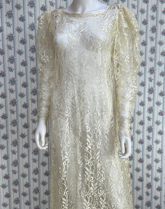 Cream Vintage Lace Cover Up